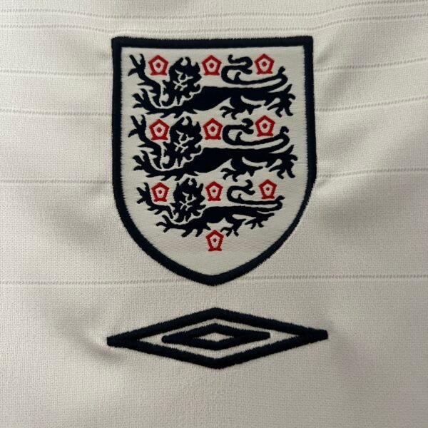 England 2004 Home Players Jersey 06 scaled