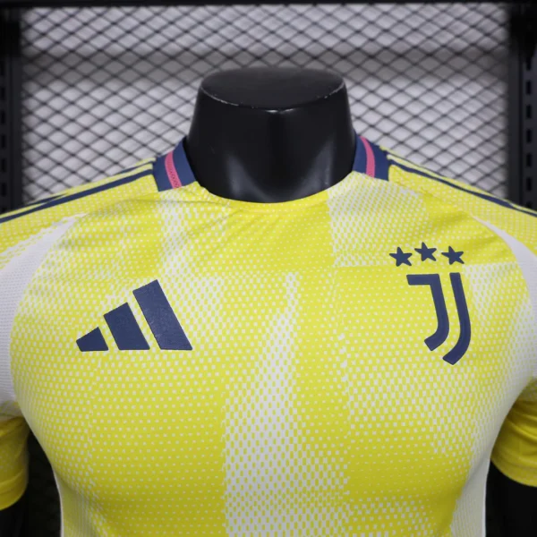 Juventus F.C. 2024 2025 Player Away Shirt 04