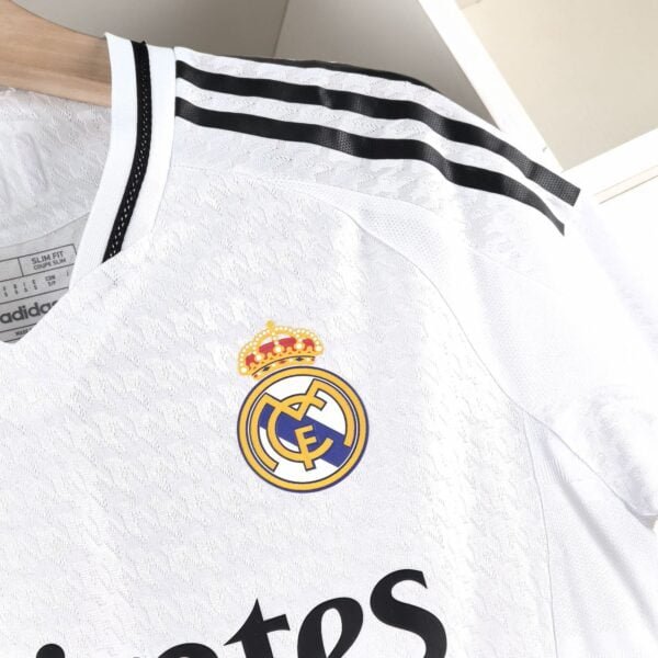 Real Madrid 2024 25 Home Kit 4