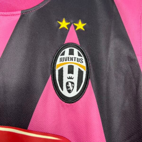 Juventus FC 2011 Player Away Jersey 04 scaled