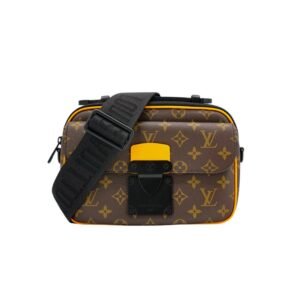Louis Vuitton M46688