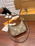 Louis Vuitton M46112