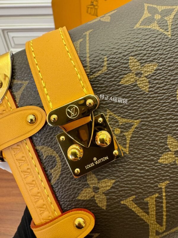 Louis Vuitton M46815