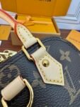 Louis Vuitton M47132