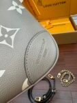 Louis Vuitton M13224