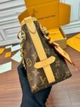 Louis Vuitton M13014