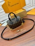 Louis Vuitton M13146