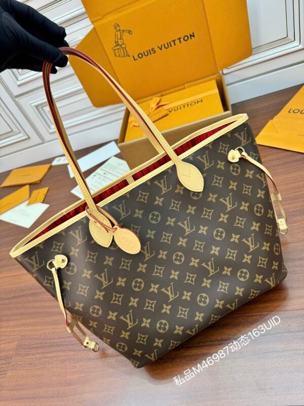 Louis Vuitton M46987