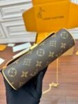 Louis Vuitton M13566
