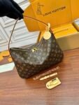 Louis Vuitton M11952