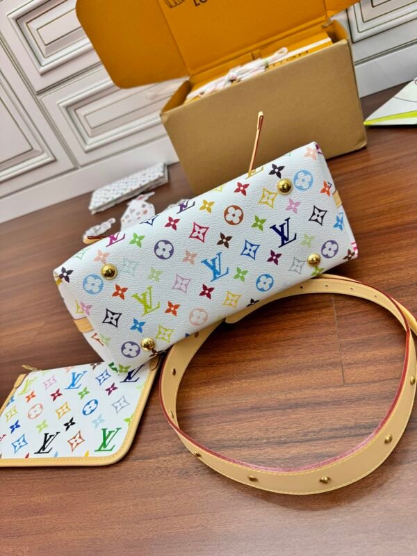 Louis Vuitton M13661