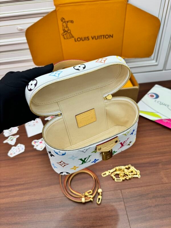 Louis Vuitton M13662