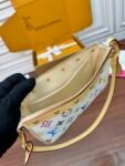 Louis Vuitton M13404