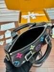 Louis Vuitton M13406