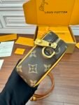 Louis Vuitton M14058