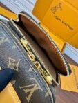 Louis Vuitton M14019
