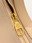 Louis Vuitton M14635