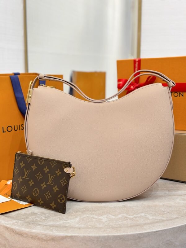 Louis Vuitton M14635